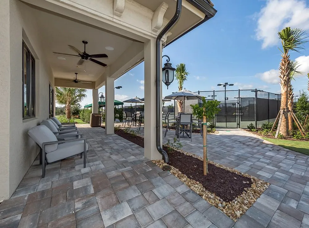 18114 GAWTHROP DRIVE #201 Lakewood Ranch, FL 34211