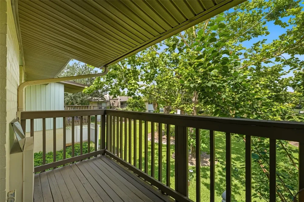 1695 LEE ROAD #B204 Winter Park, FL 32789