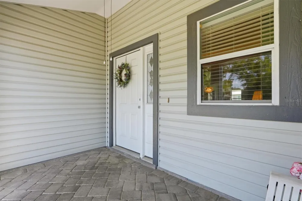 1260 GRANADA COURT Lady Lake, FL 32159
