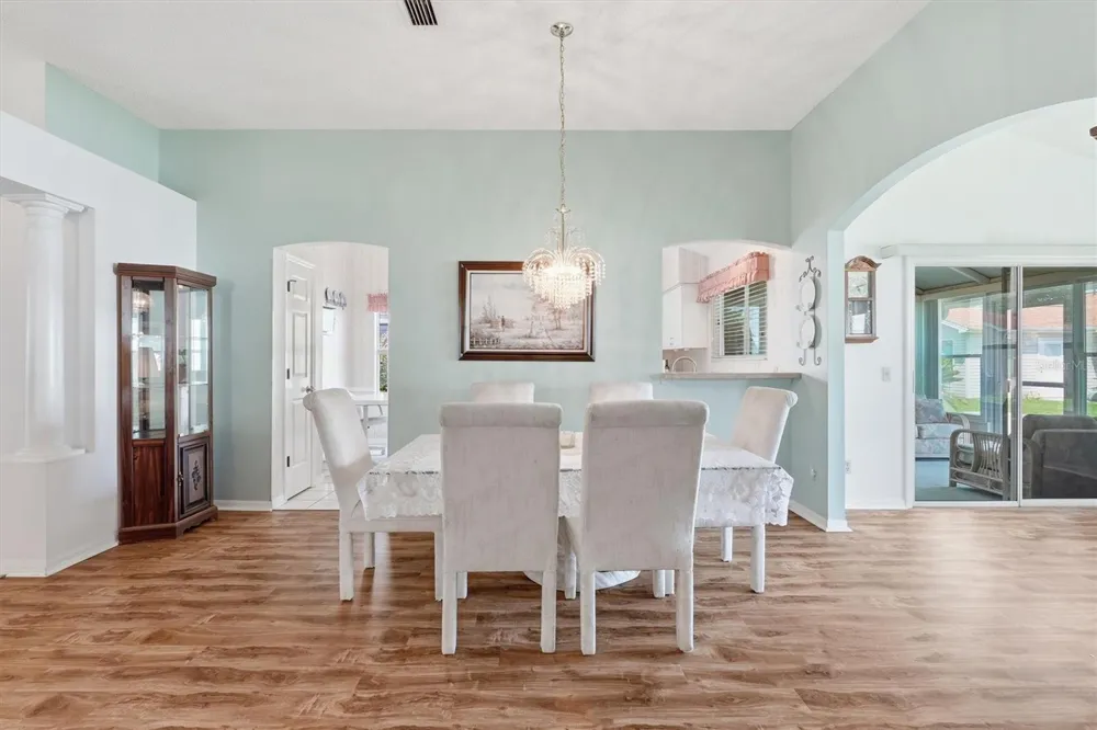 1260 GRANADA COURT Lady Lake, FL 32159