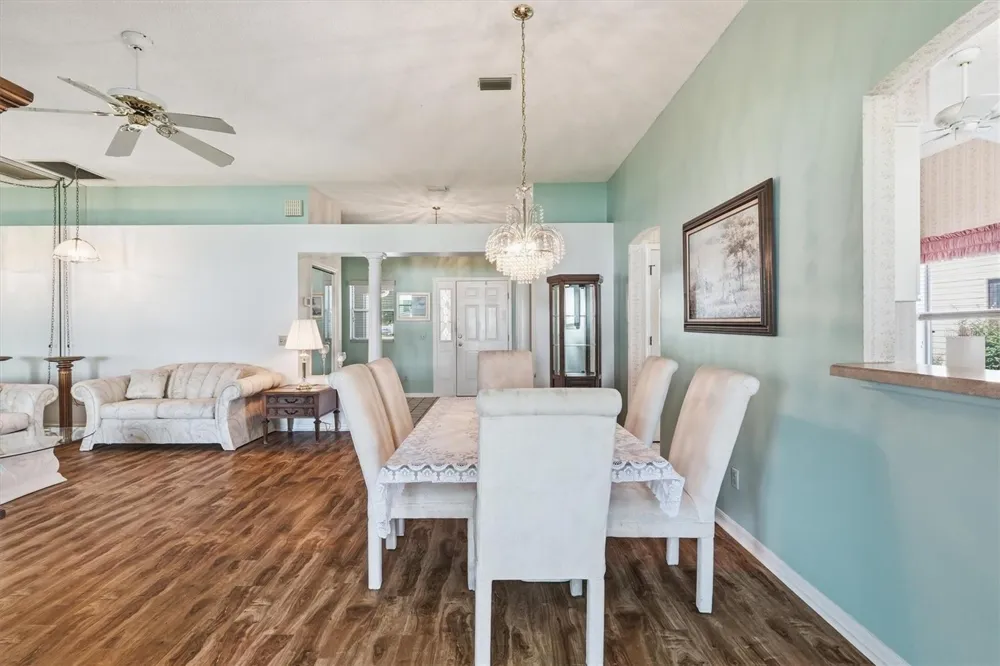 1260 GRANADA COURT Lady Lake, FL 32159