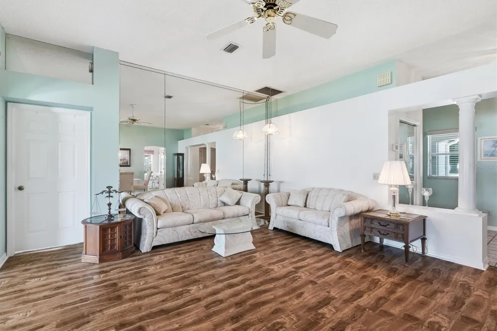1260 GRANADA COURT Lady Lake, FL 32159