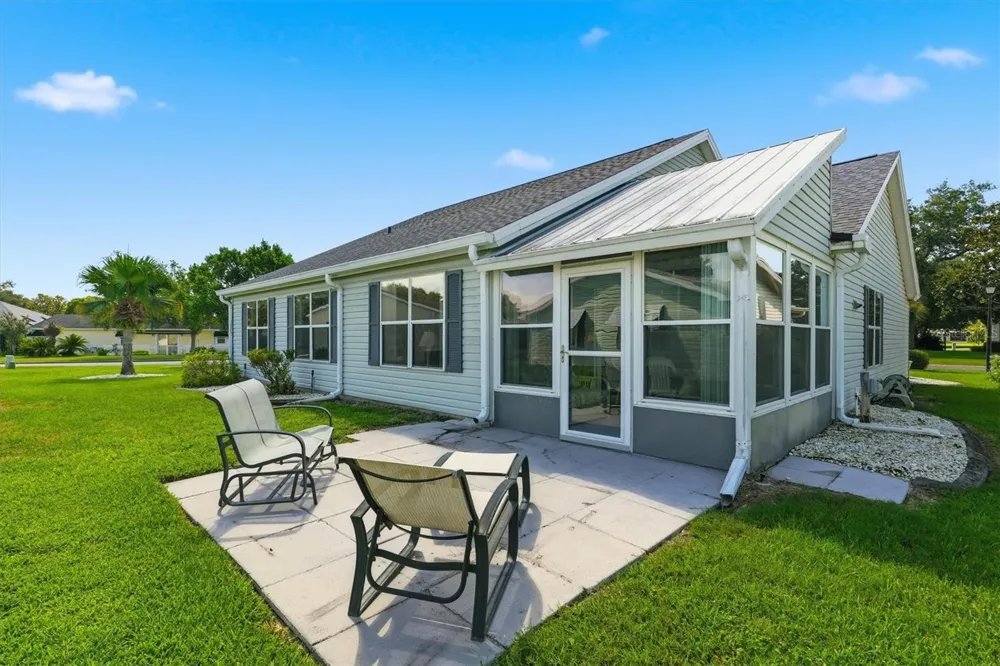1260 GRANADA COURT Lady Lake, FL 32159