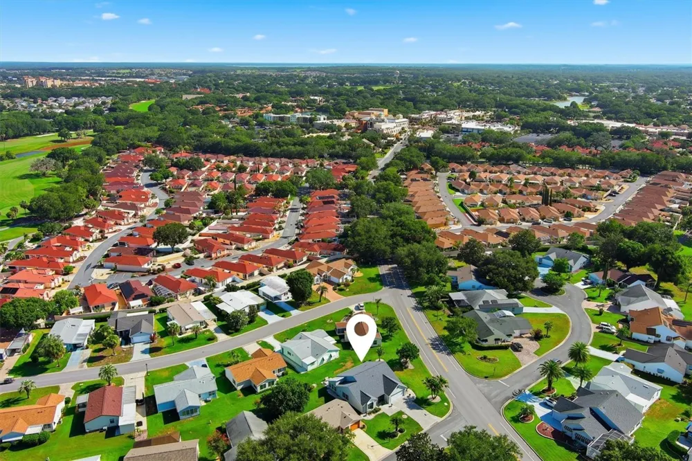 1260 GRANADA COURT Lady Lake, FL 32159