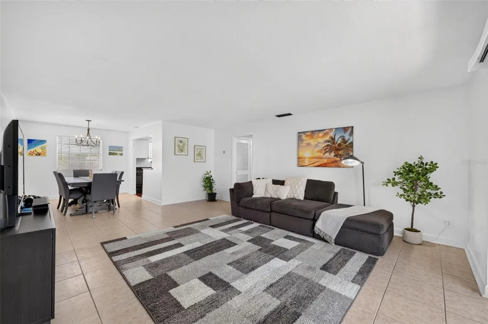 1500 GAY ROAD #3C Winter Park, FL 32789