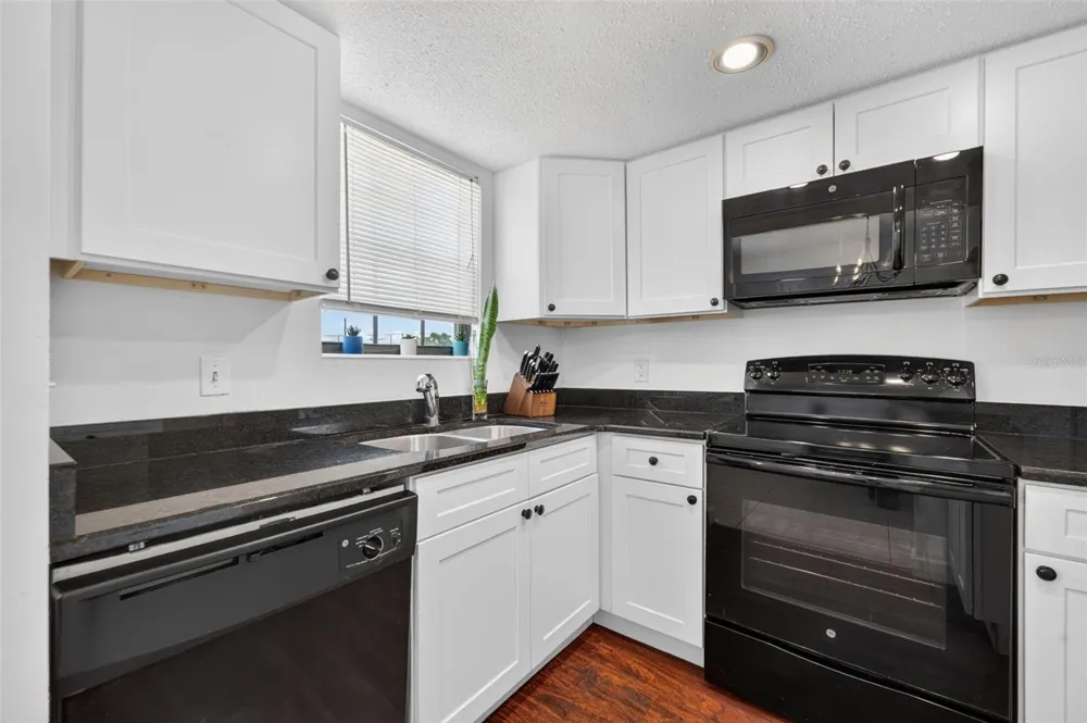 1500 GAY ROAD #3C Winter Park, FL 32789