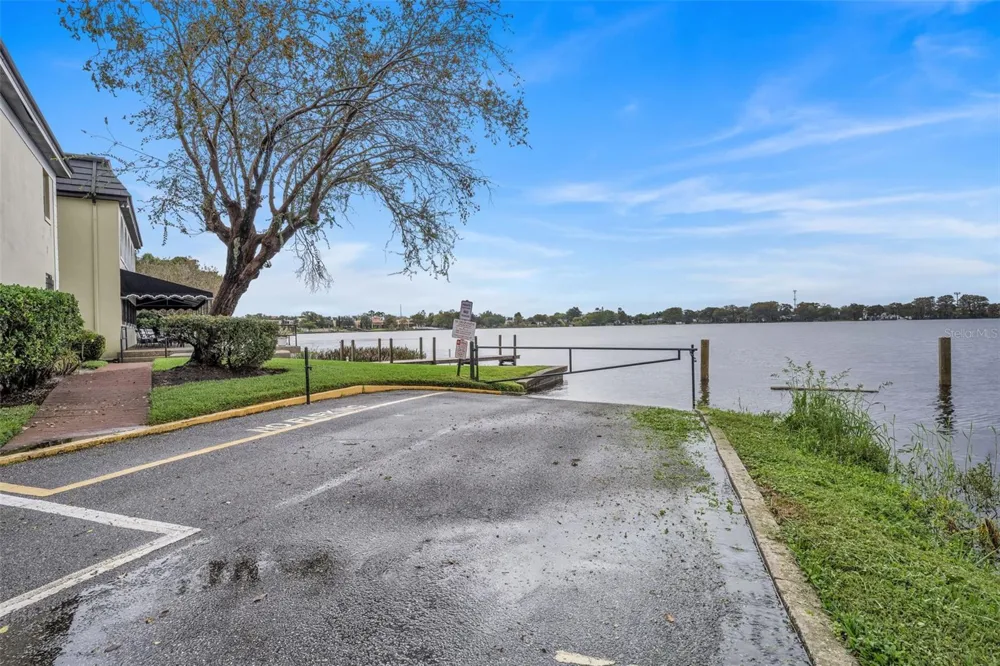 1500 GAY ROAD #3C Winter Park, FL 32789