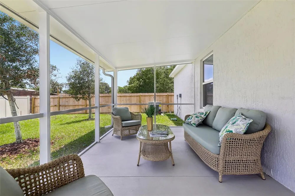 1083 WELDA LANE Jacksonville, FL 32221