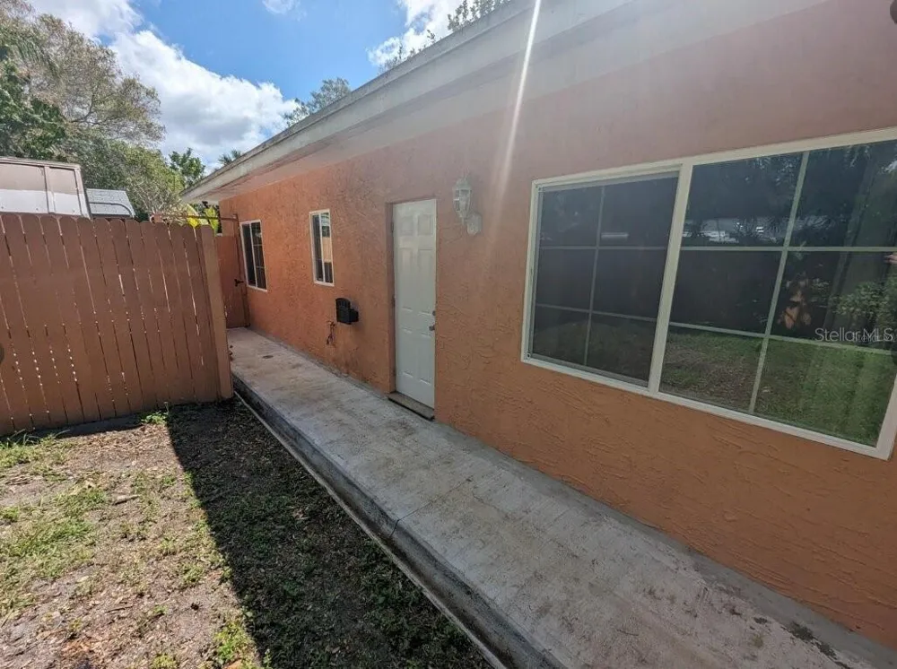 1602 AMBERLEA DRIVE S Dunedin, FL 34698