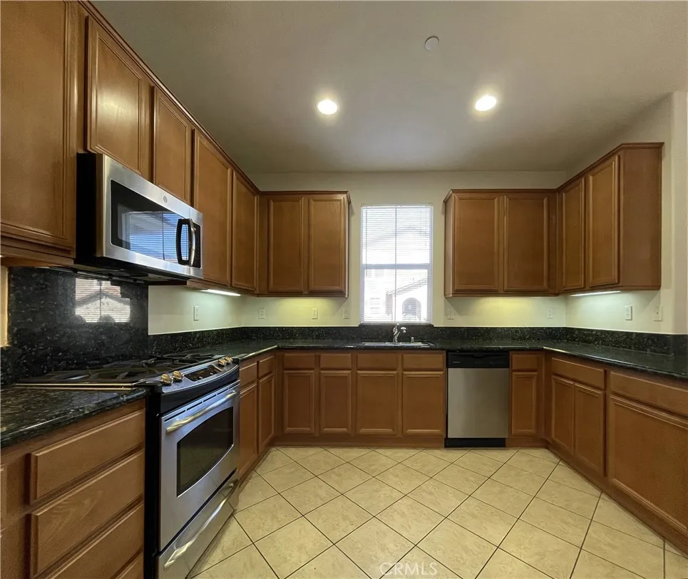 1488 Springfield Way Upland, CA 91786