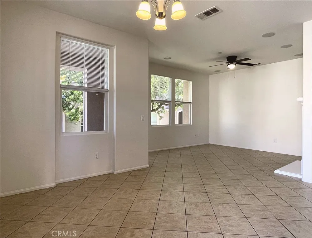 1488 Springfield Way Upland, CA 91786