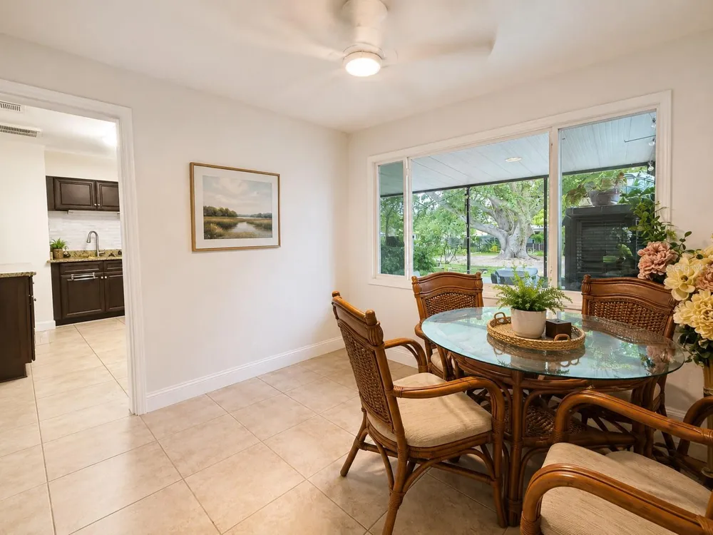105 MARGARET STREET Auburndale, FL 33823