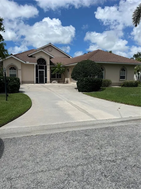 174 GRAND OAK CIRCLE