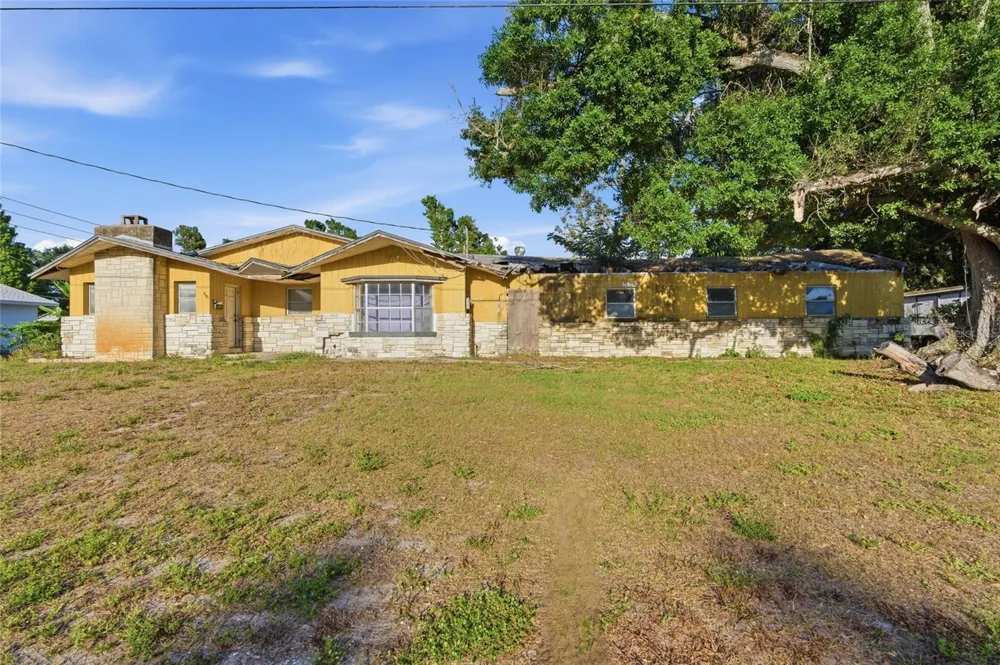 8181 61ST LANE Pinellas Park, FL 33781