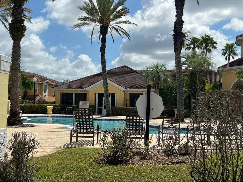 12414 BALERIA COVE #105 Orlando, FL 32837