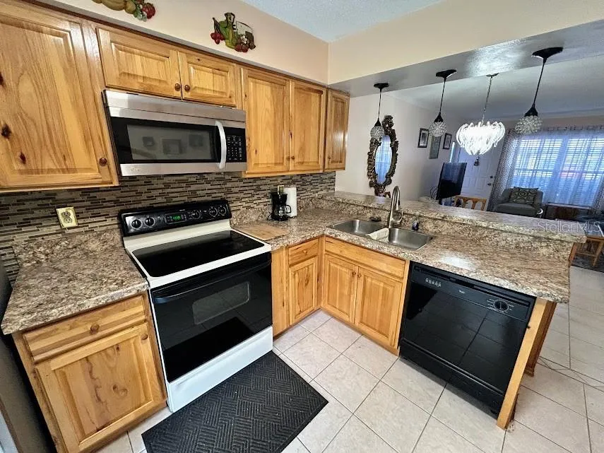 4916 SUNNYBROOK DRIVE #14 New Port Richey, FL 34653