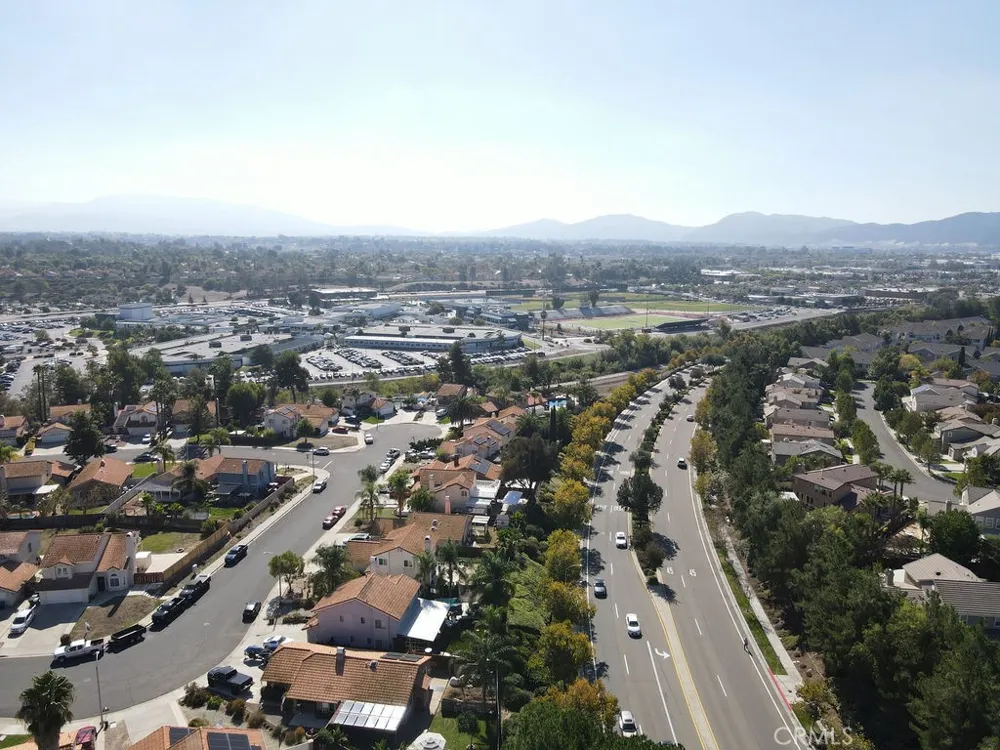 39779 Oak Cliff Drive Temecula, CA 92591