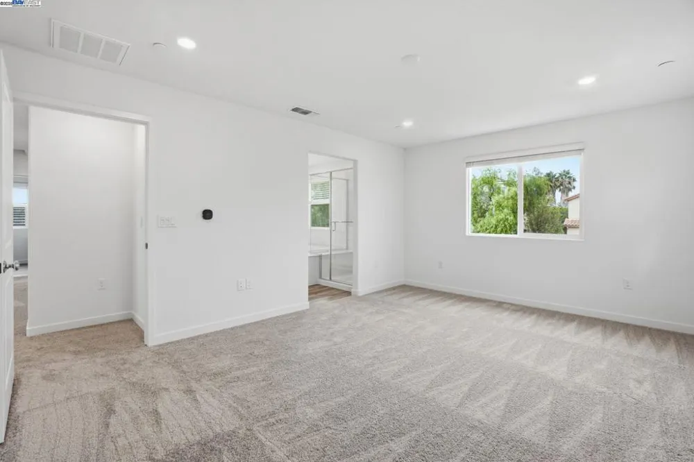 339 Astilbe Street Discovery Bay, CA 94505