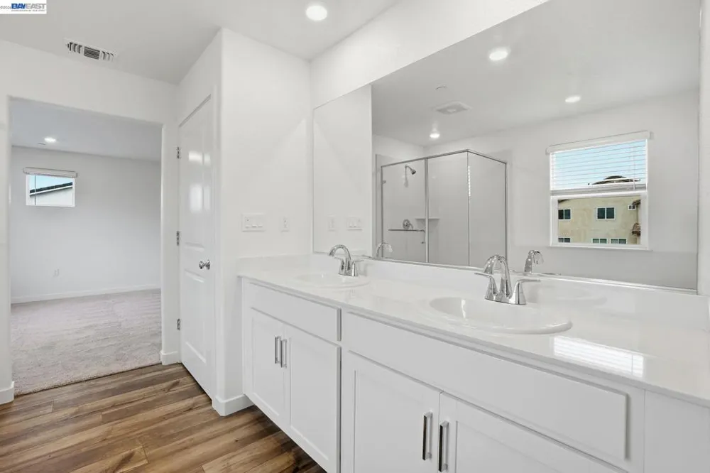 339 Astilbe Street Discovery Bay, CA 94505
