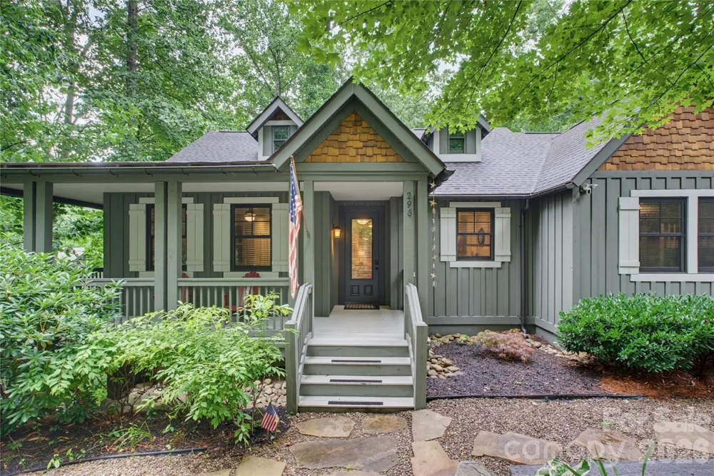 298 Hedgewood Drive Tuckasegee, NC 28783