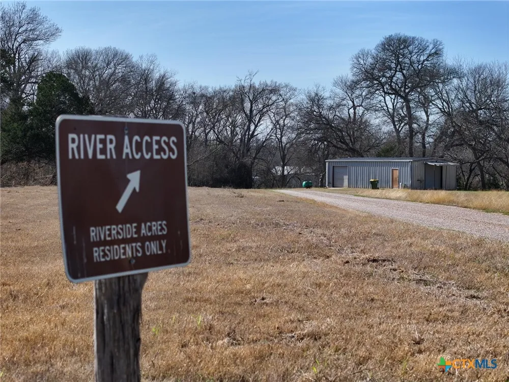 ROSE WAY & RIVERSIDE ACRES DR Aquilla, TX 76622