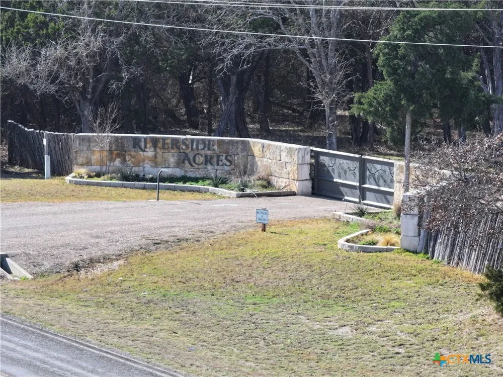 ROSE WAY & RIVERSIDE ACRES DR Aquilla, TX 76622