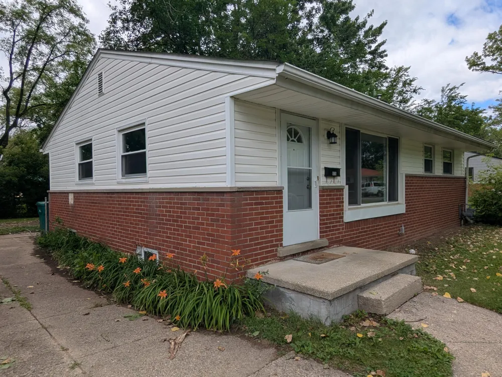 820 Nash Avenue Ypsilanti, MI 48198