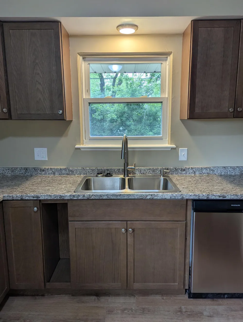820 Nash Avenue Ypsilanti, MI 48198