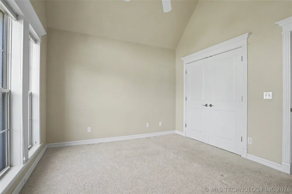 2325 W Lowry Road Claremore, OK 74017