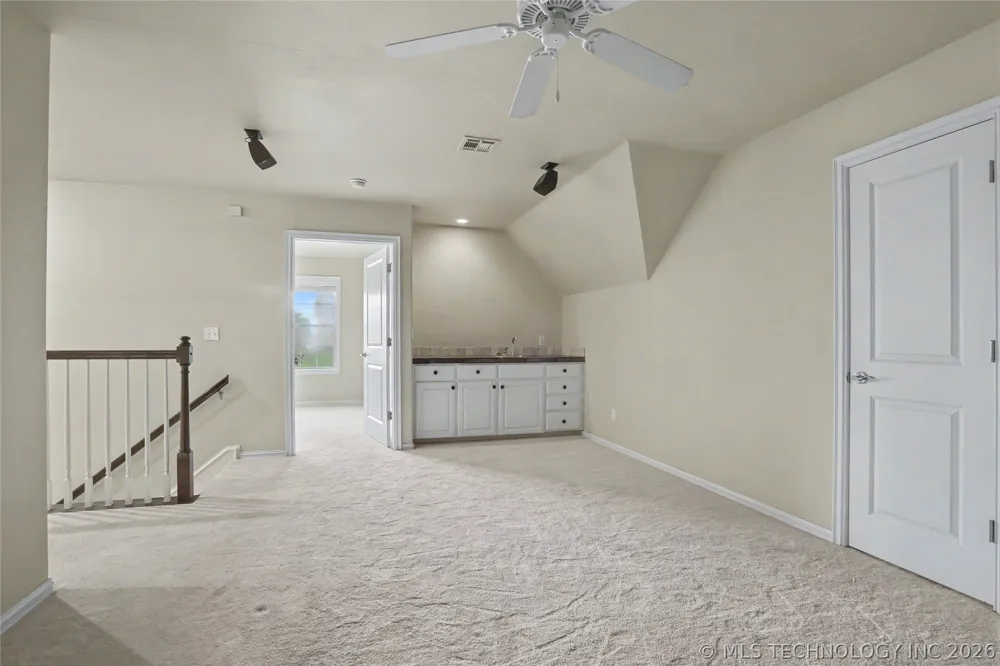 2325 W Lowry Road Claremore, OK 74017