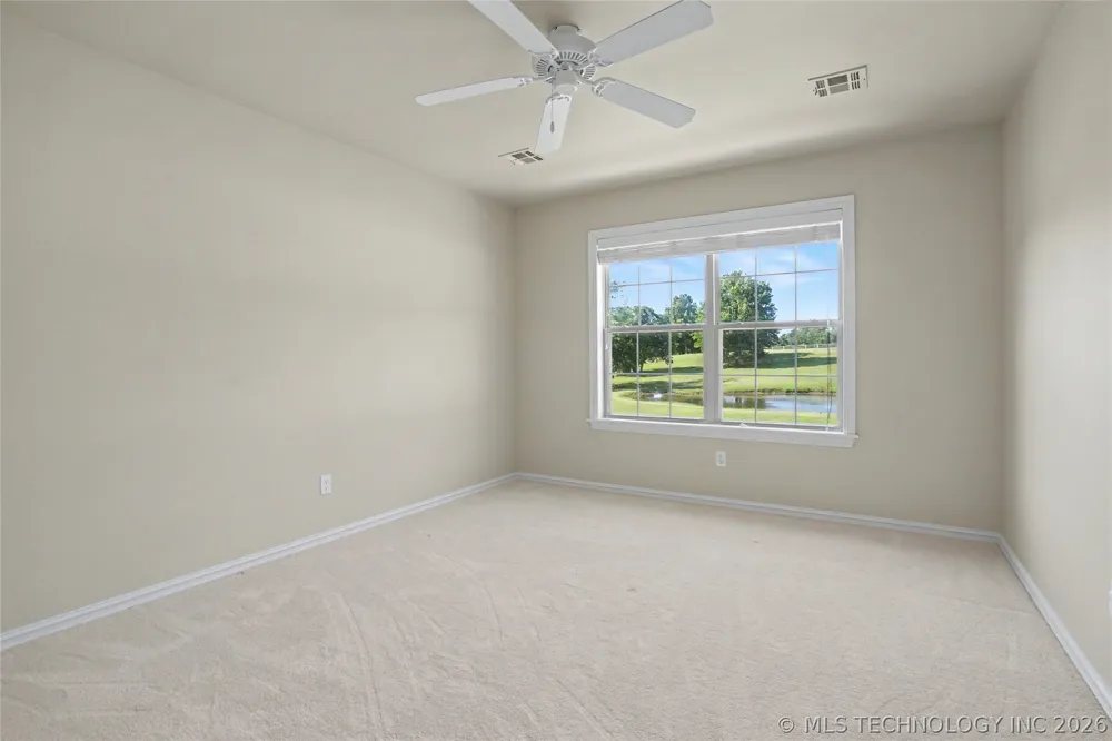 2325 W Lowry Road Claremore, OK 74017