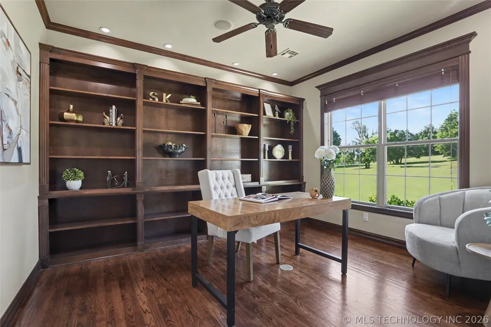 2325 W Lowry Road Claremore, OK 74017