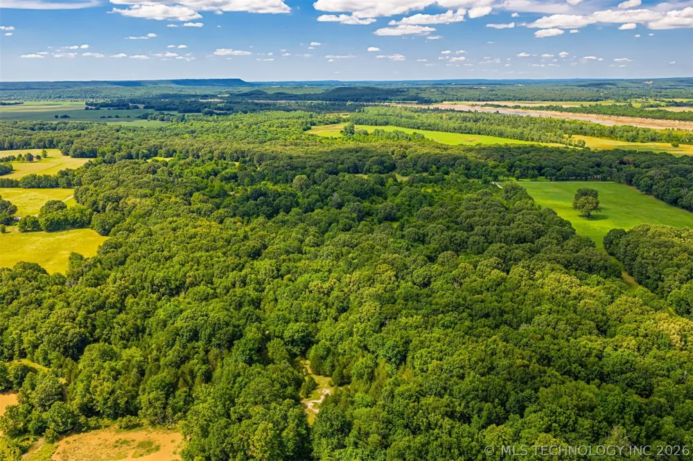 4355 ROAD Whitefield, OK 74472