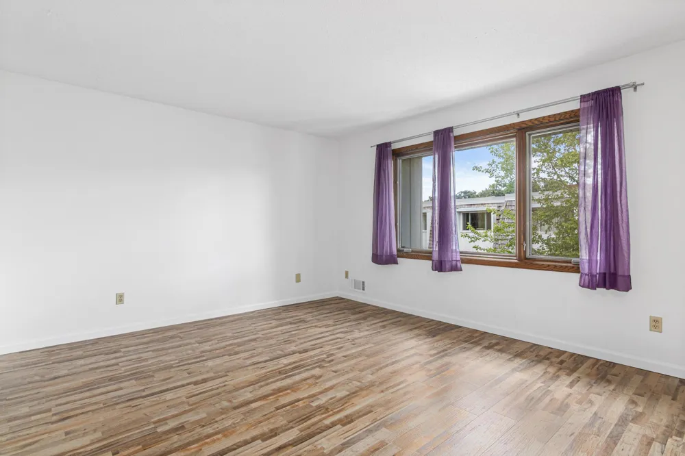 6052 Golden Valley Road Golden Valley, MN 55422