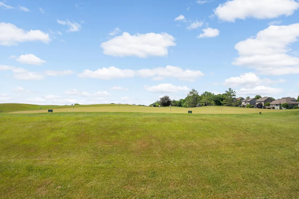 27231 Petes Hill Trail Elko New Market, MN 55020