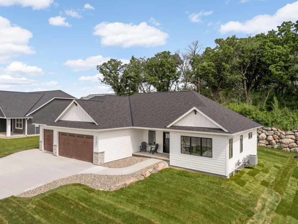 27231 Petes Hill Trail Elko New Market, MN 55020