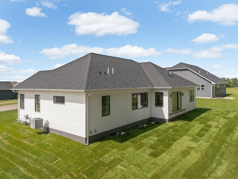 27231 Petes Hill Trail Elko New Market, MN 55020