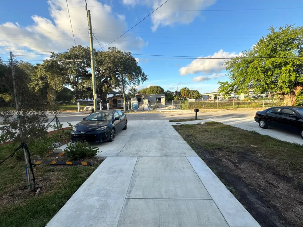 2730 NW 44th Steet #3 Miami, FL 33142