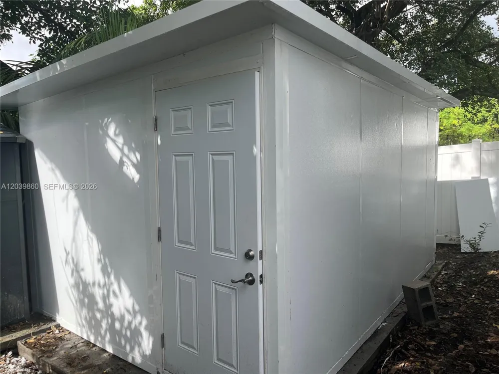 2730 NW 44th Steet #3 Miami, FL 33142