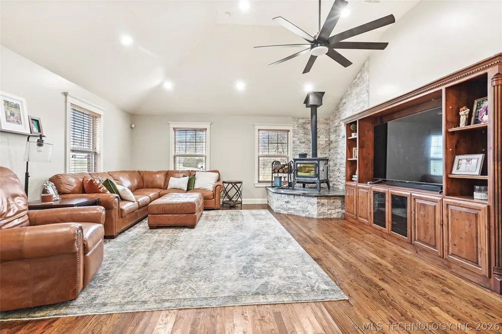 2105 S 280th EastAvenue Catoosa, OK 74015