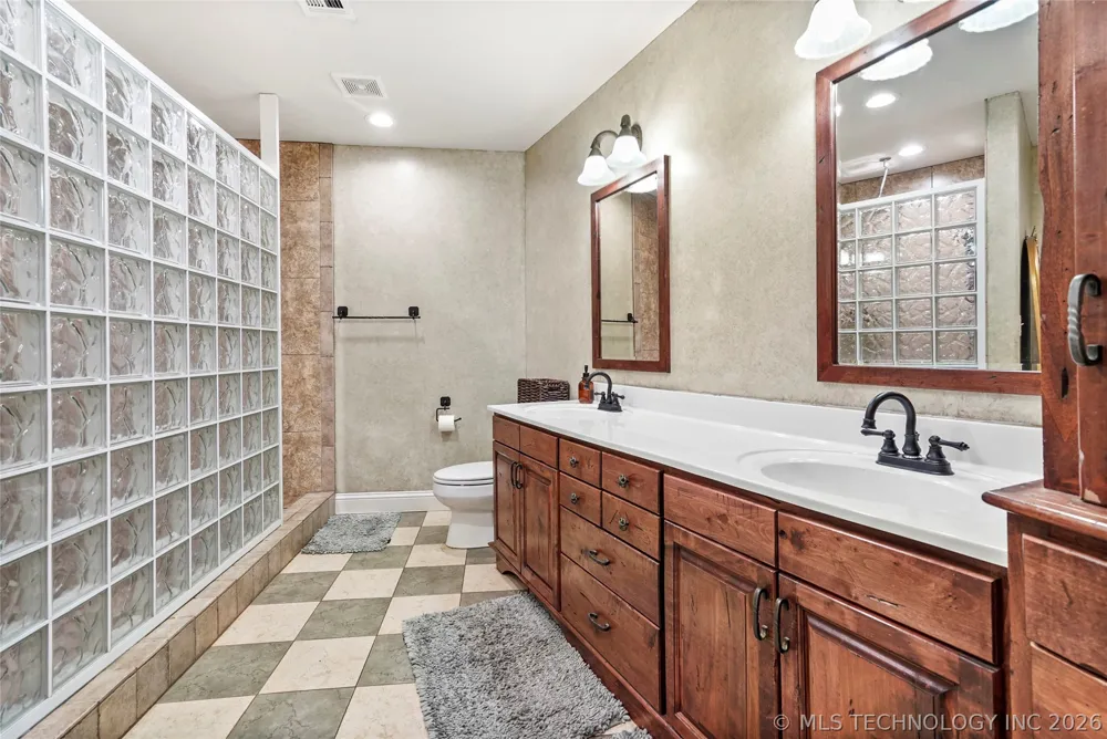 2105 S 280th EastAvenue Catoosa, OK 74015