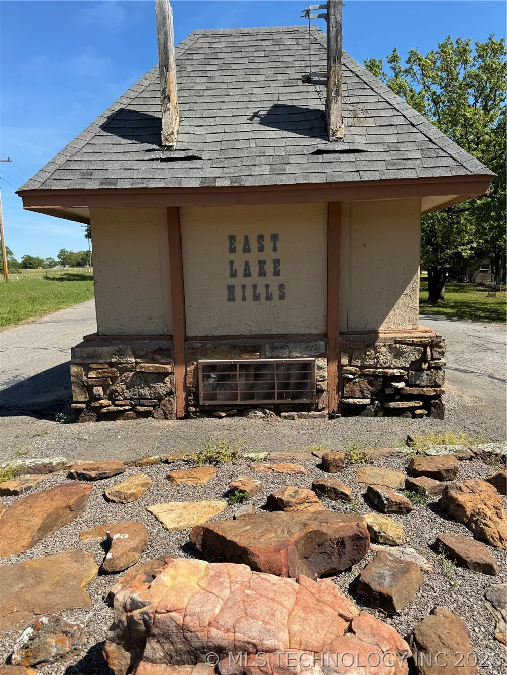 6 S 4532 ROAD Vian, OK 74962