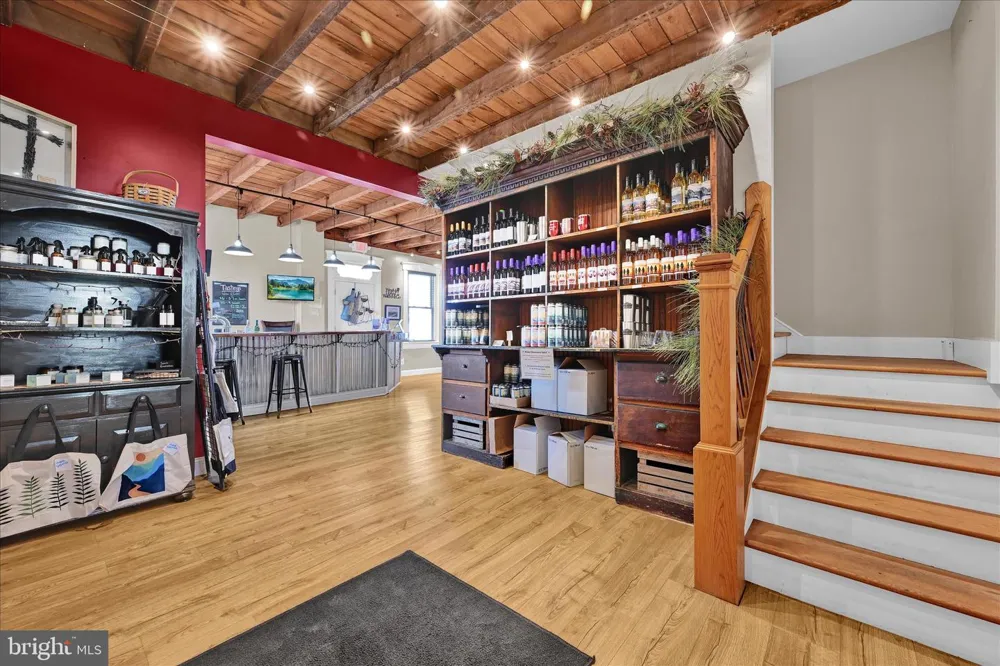 9684 OLD ROUTE 22 Bethel, PA 19507
