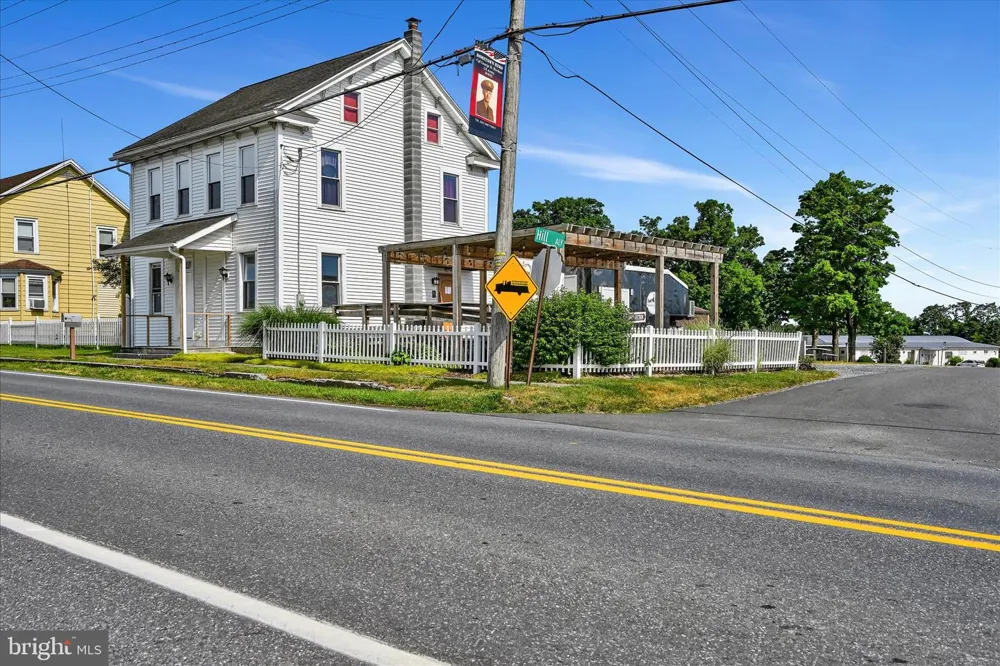 9684 OLD ROUTE 22 Bethel, PA 19507