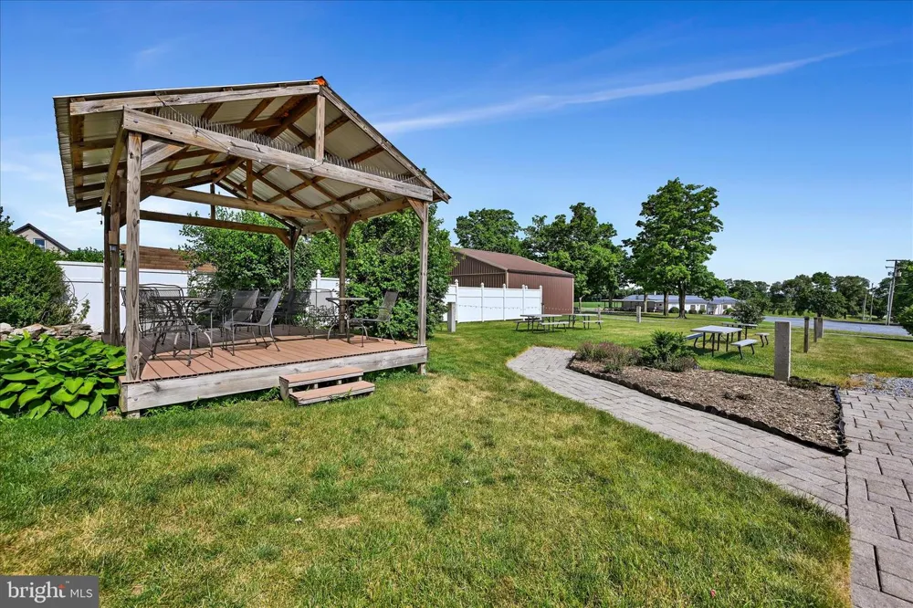 9684 OLD ROUTE 22 Bethel, PA 19507