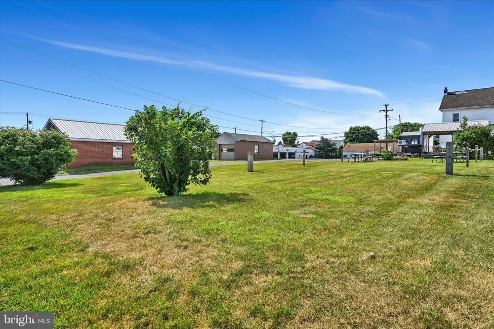 9684 OLD ROUTE 22 Bethel, PA 19507