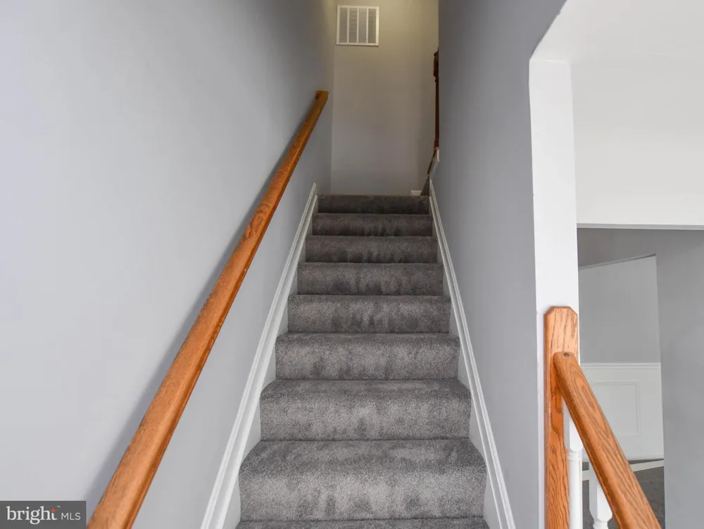 2547 ENTERPRISE PLACE Waldorf, MD 20601