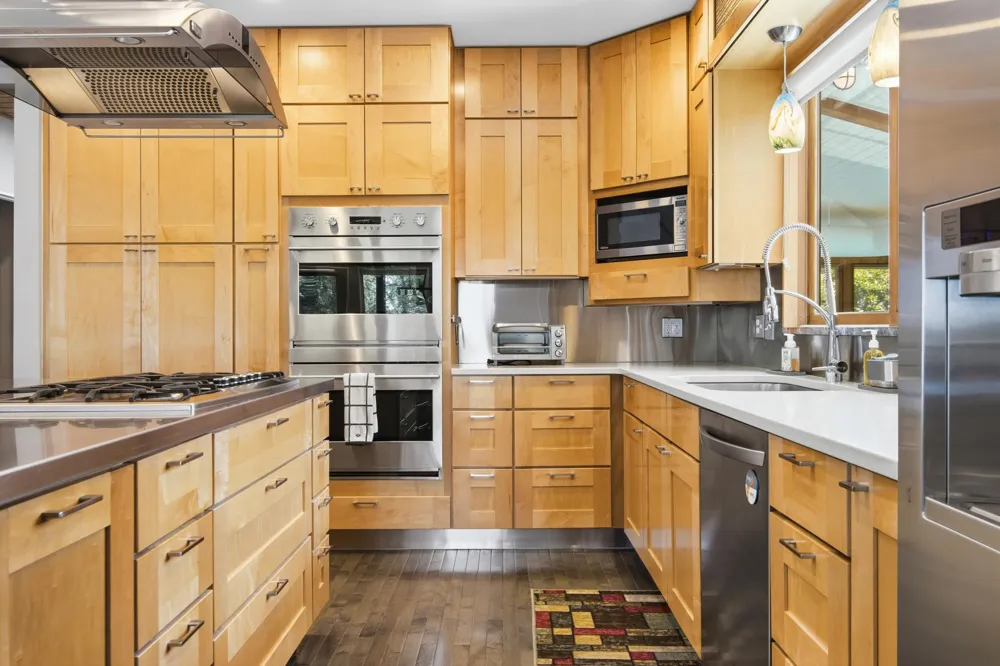3333 Kirkridge Drive Acme Township, MI 49690