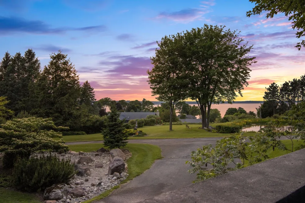 3333 Kirkridge Drive Acme Township, MI 49690