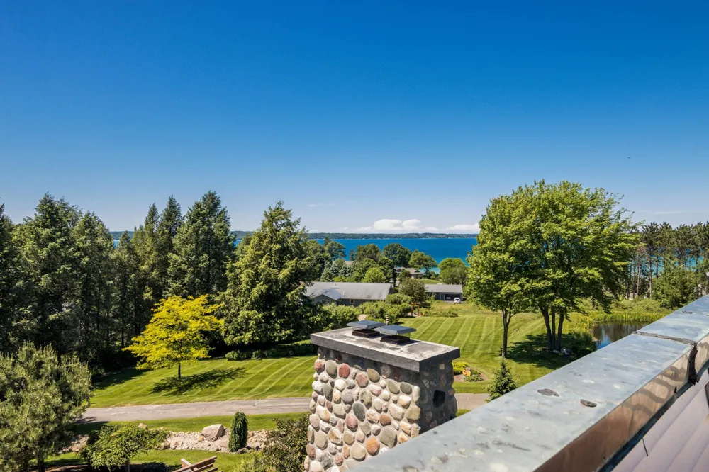 3333 Kirkridge Drive Acme Township, MI 49690